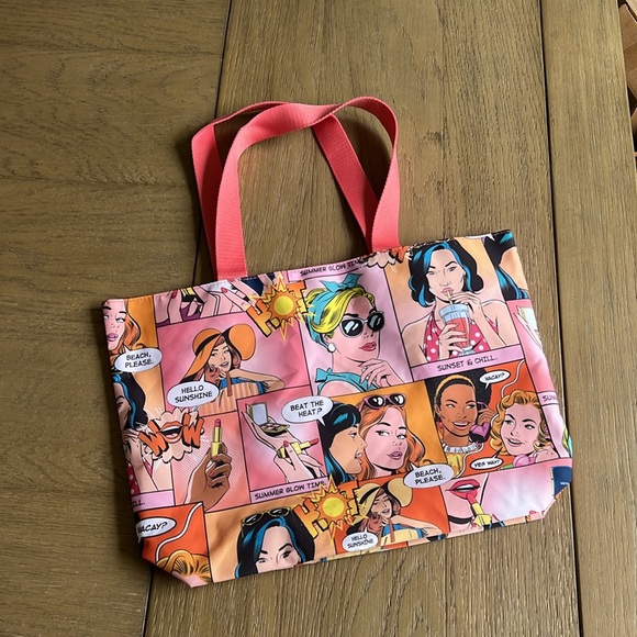 Estée Lauder Comic Tote Bag NWT - Picture 2 of 6